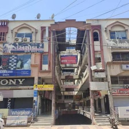 Hotel Harmony Jāmnagar Εξωτερικό φωτογραφία